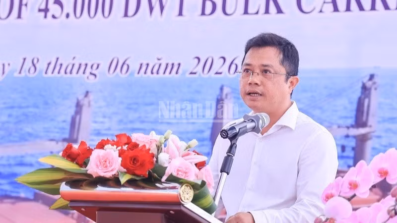 Ông Nguyễn Văn Mạnh, Tổng Giám đốc Công ty Đóng tàu Hạ Long.